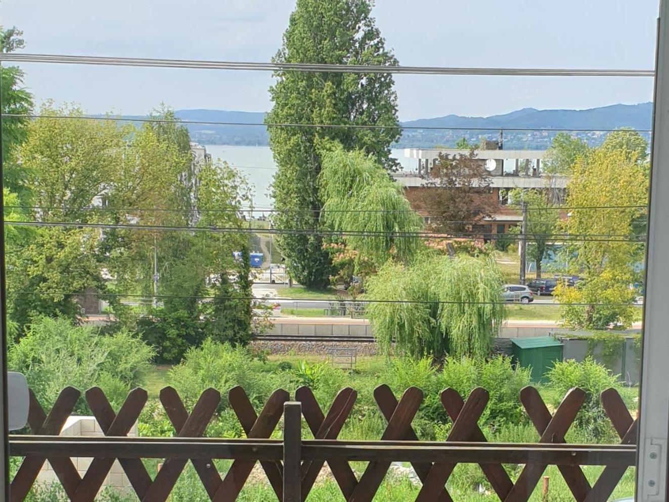 Balatonberény Sophie Apartment With Balcony מראה חיצוני תמונה